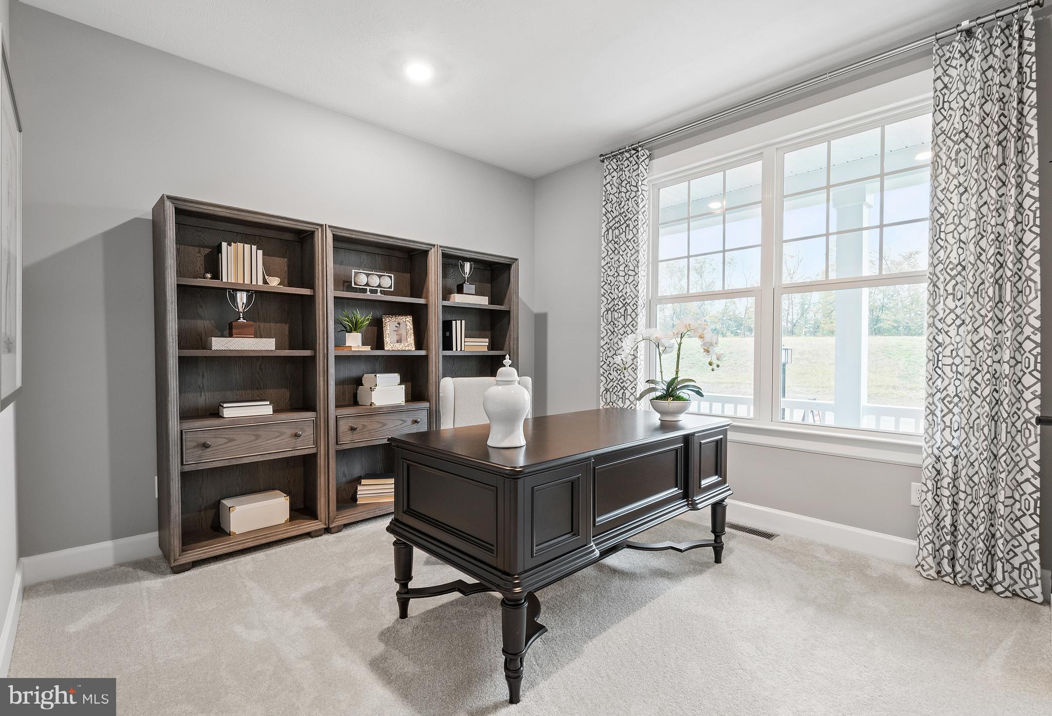 TWO RIVERS - Residential