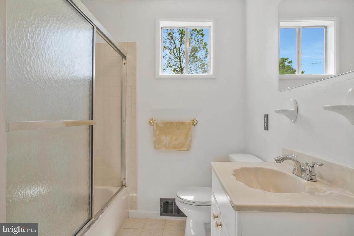 WINDSOR - Residential