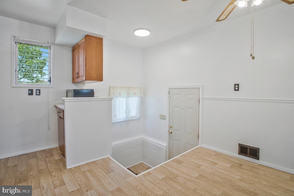 WINDSOR - Residential