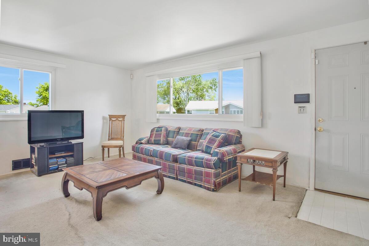 WINDSOR - Residential