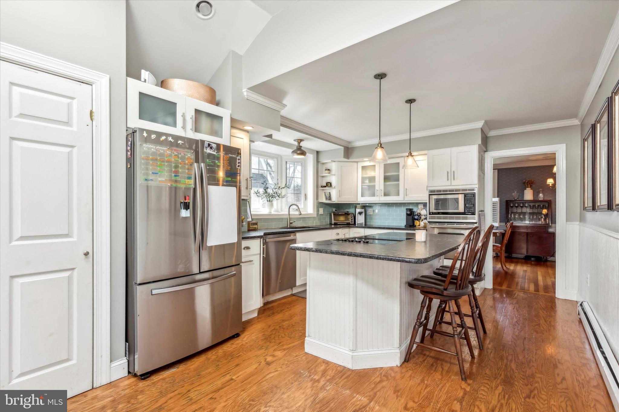 SOUTH WAYNE - Residential