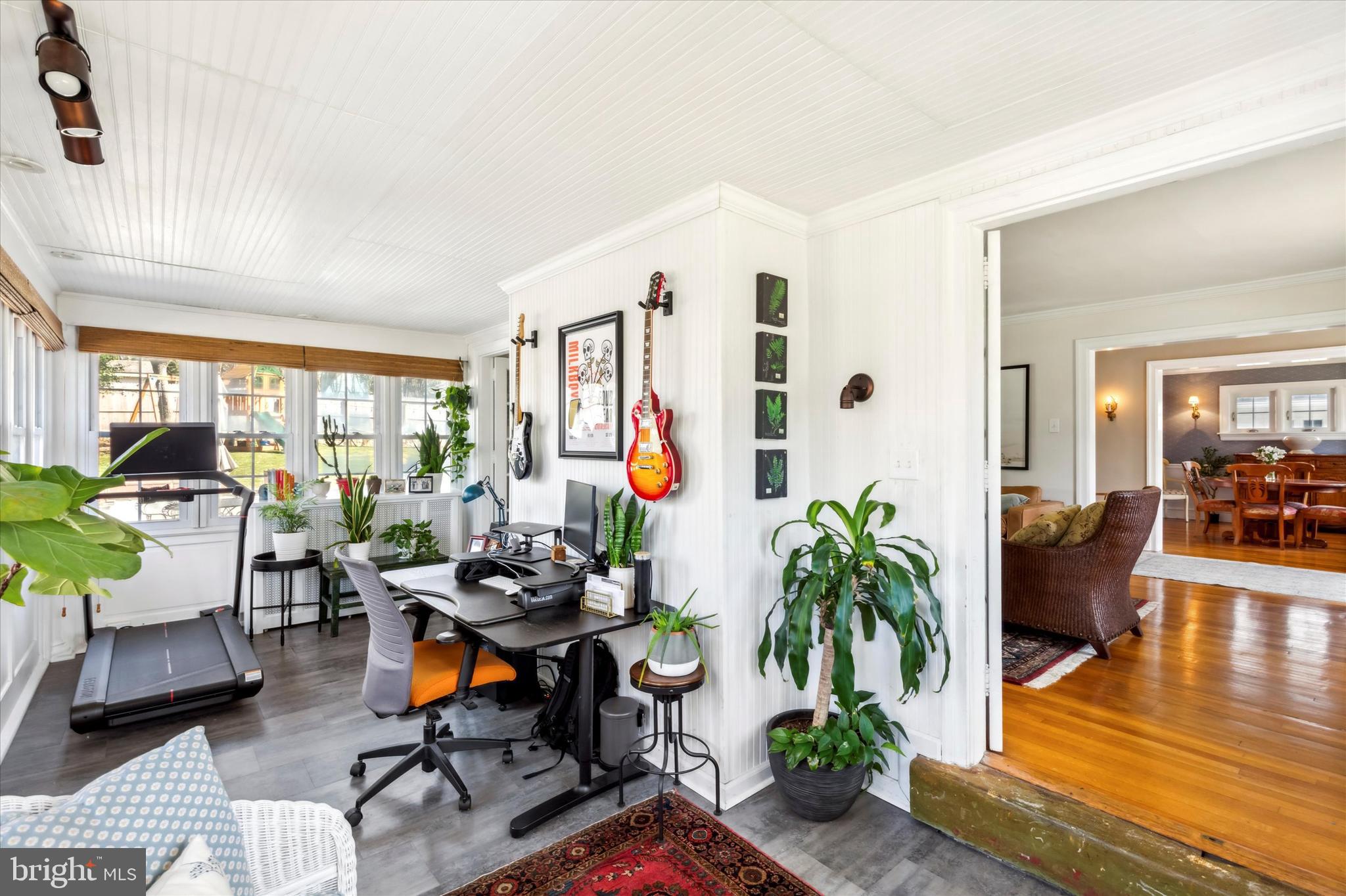 SOUTH WAYNE - Residential