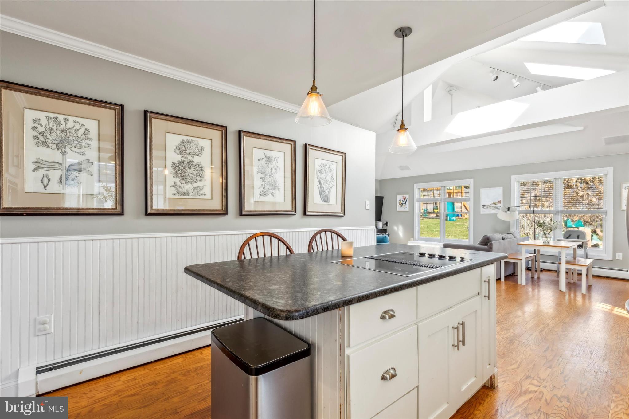 SOUTH WAYNE - Residential