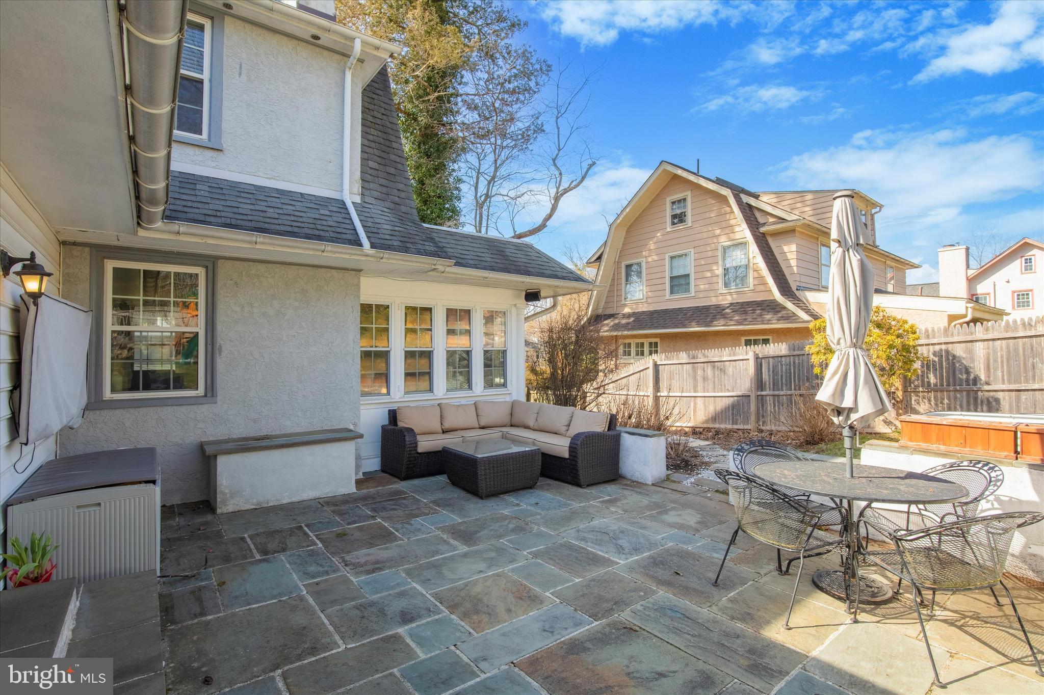 SOUTH WAYNE - Residential