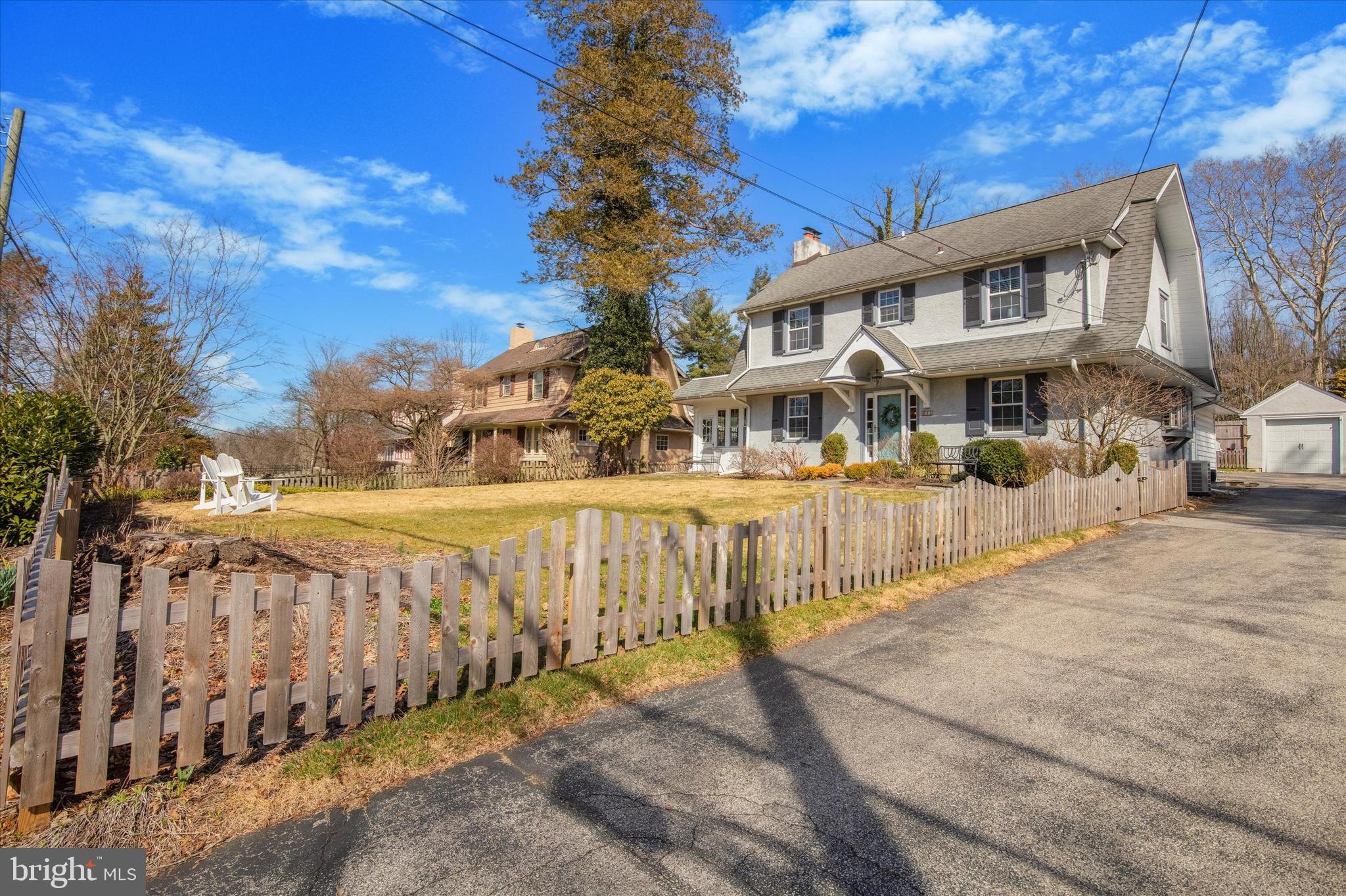 SOUTH WAYNE - Residential