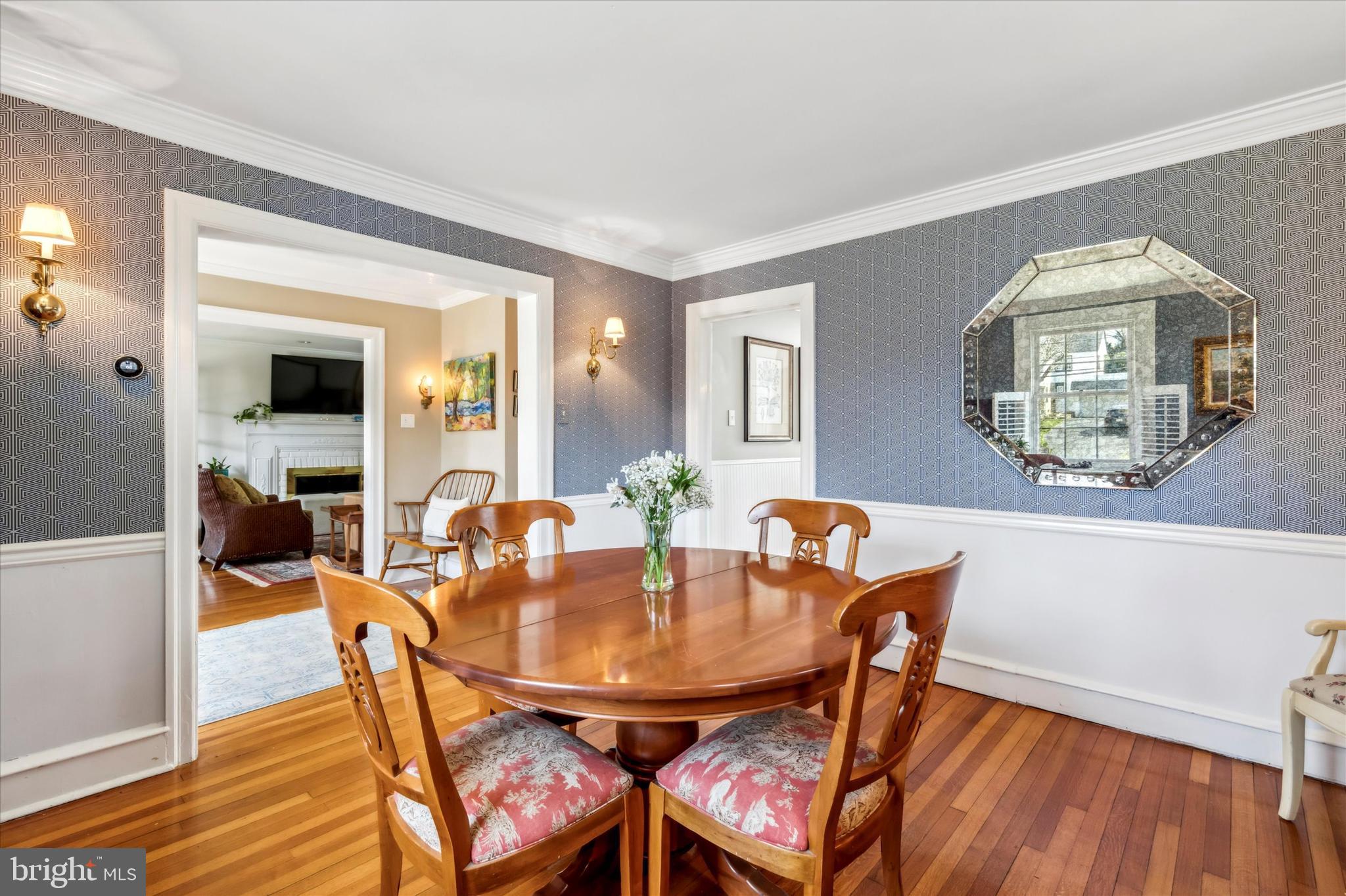 SOUTH WAYNE - Residential