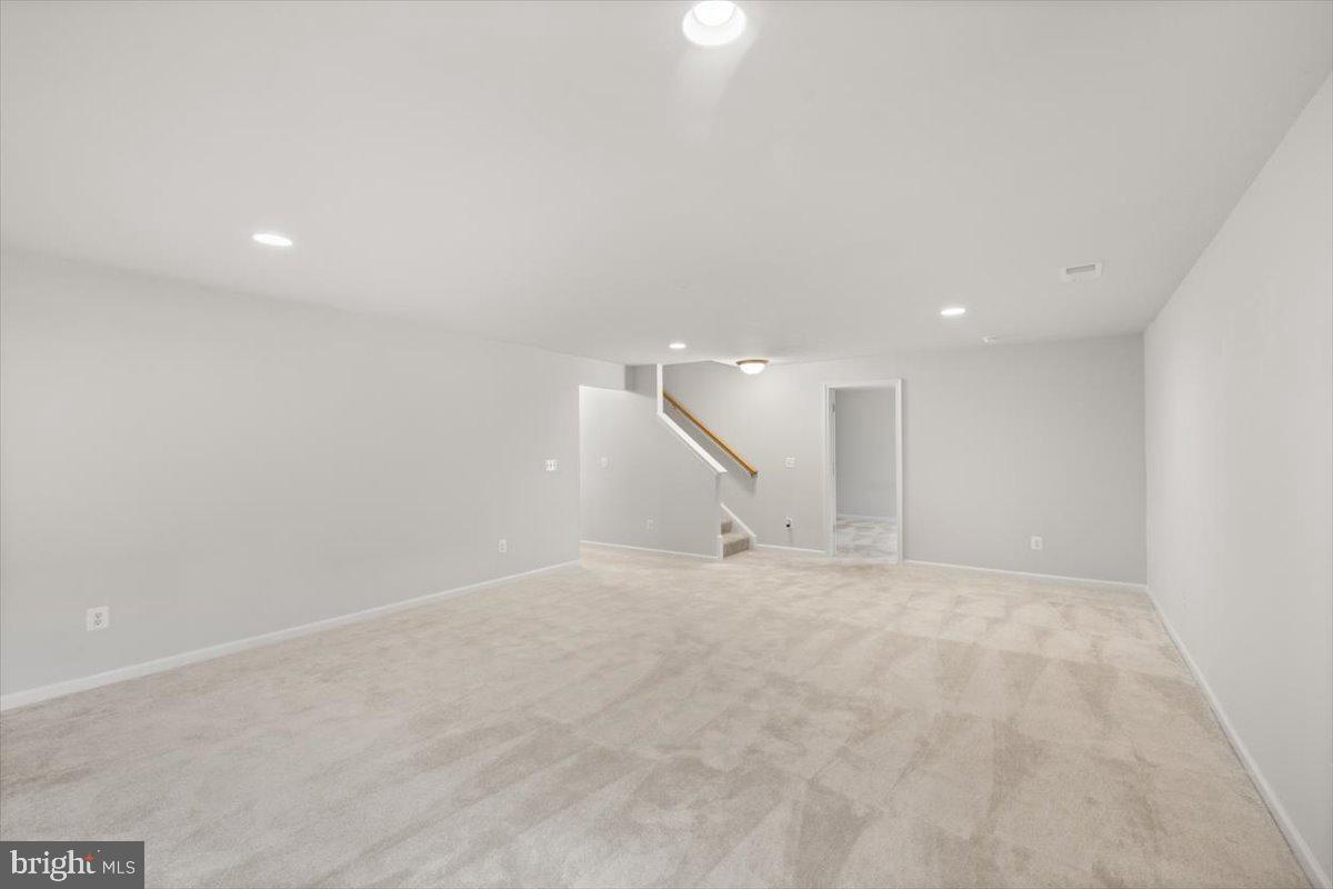 SNOWDEN BRIDGE - Residential Lease