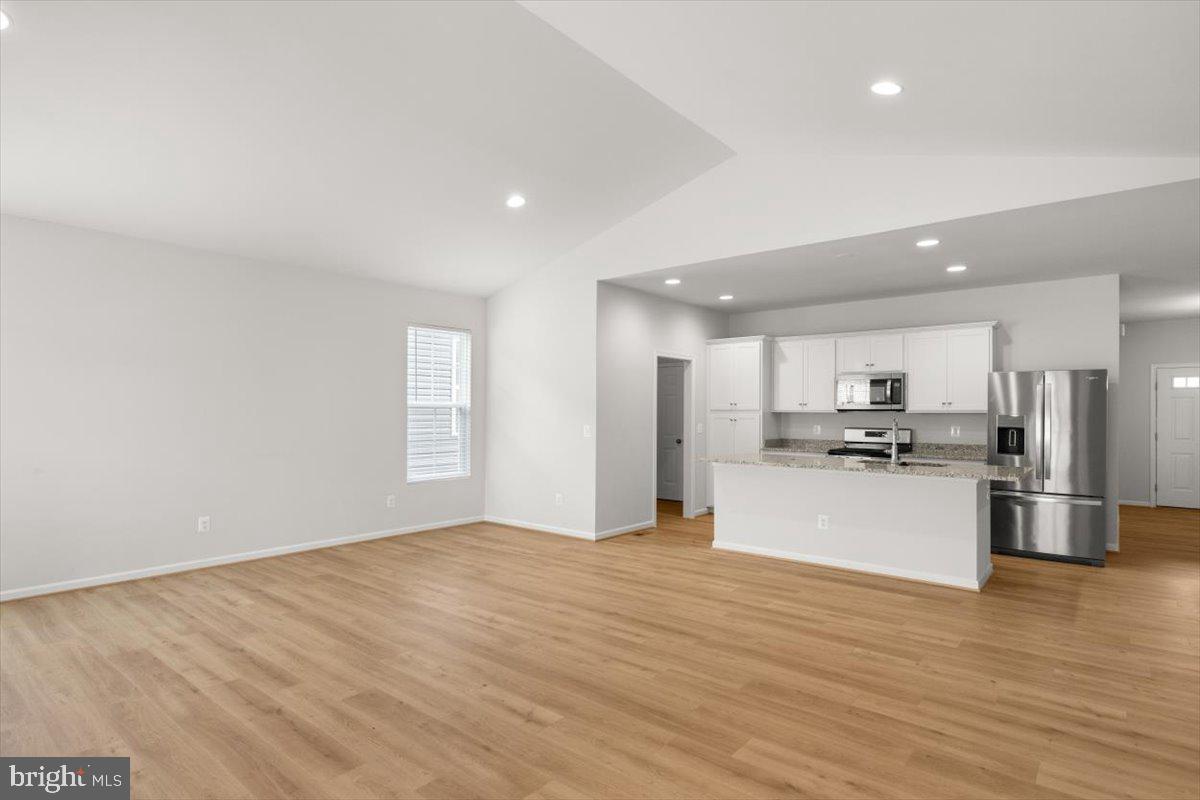 SNOWDEN BRIDGE - Residential Lease