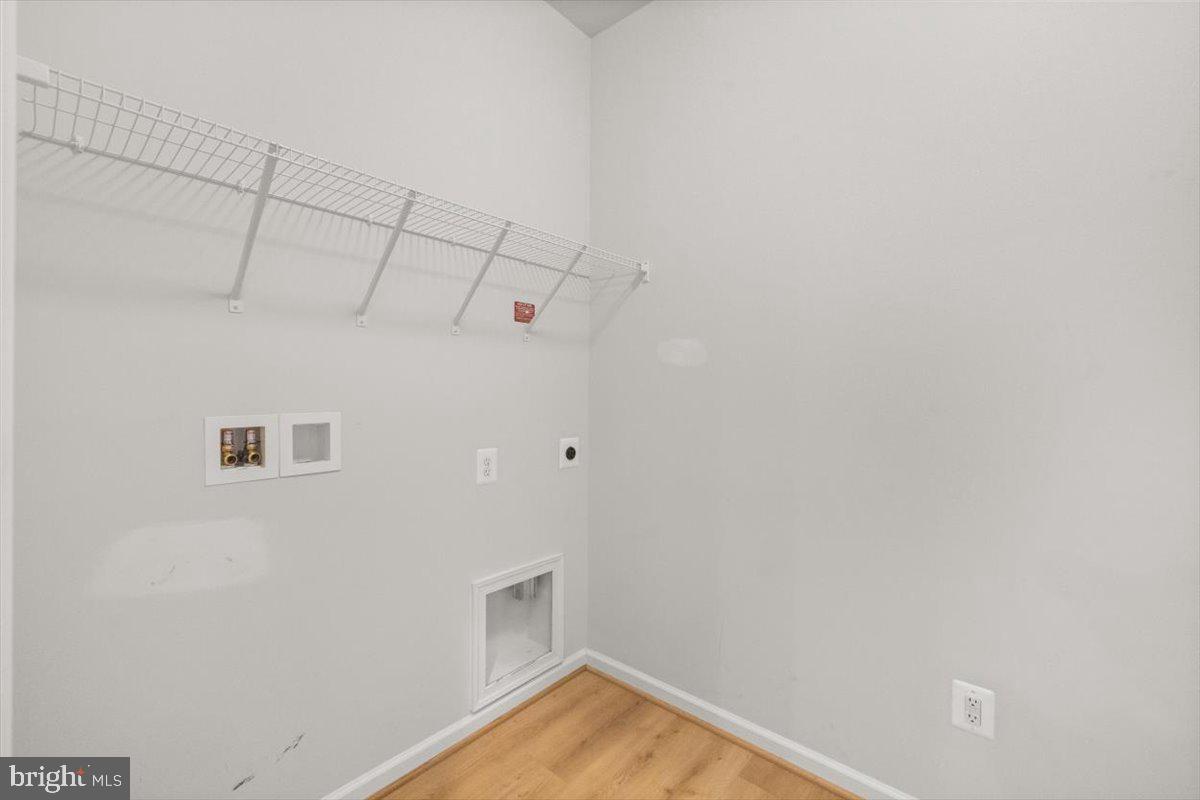 SNOWDEN BRIDGE - Residential Lease