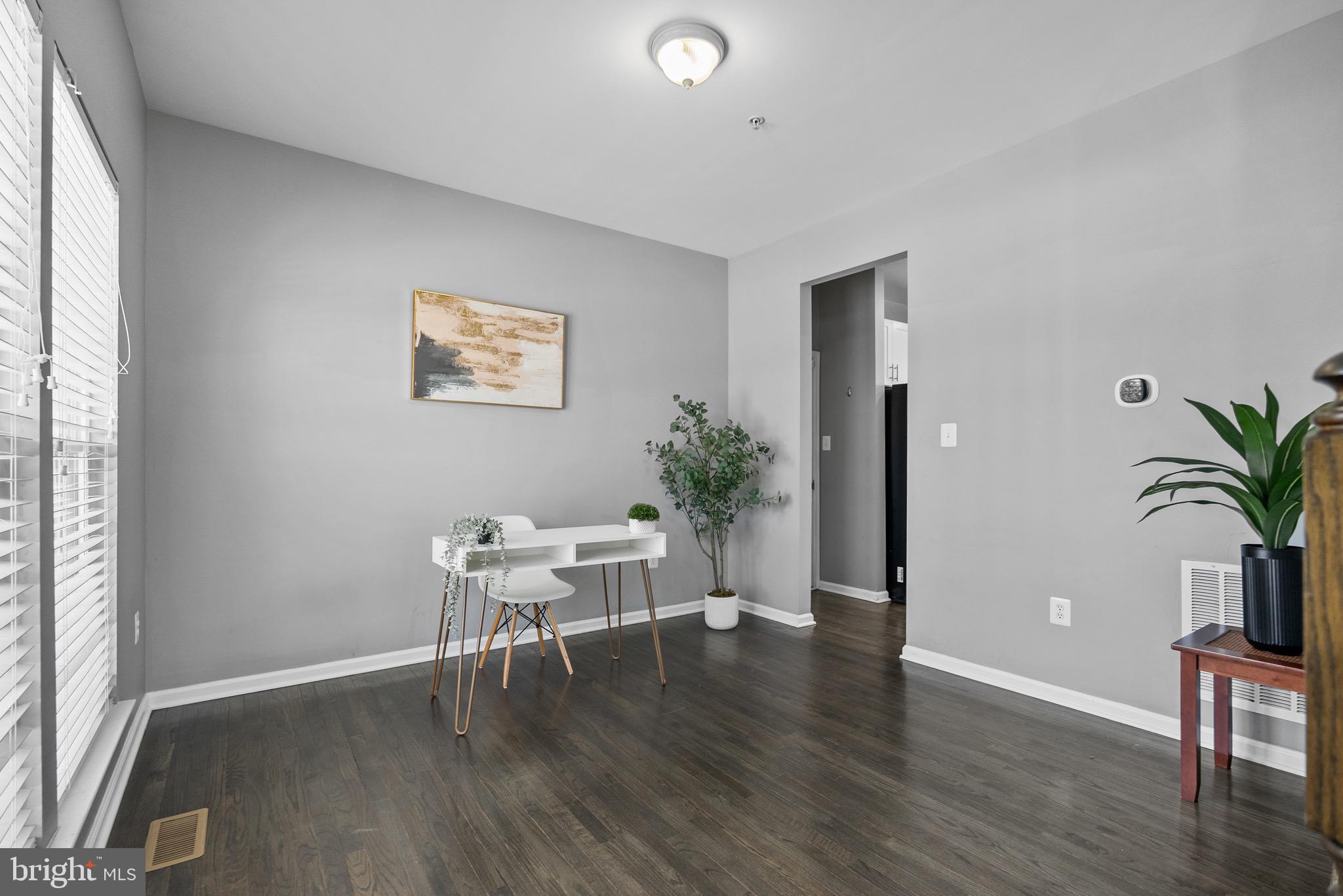 VISTAS AT GALLAHAN - Residential