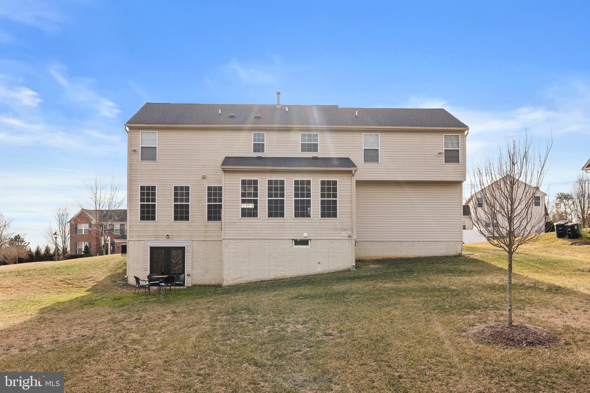 VISTAS AT GALLAHAN - Residential