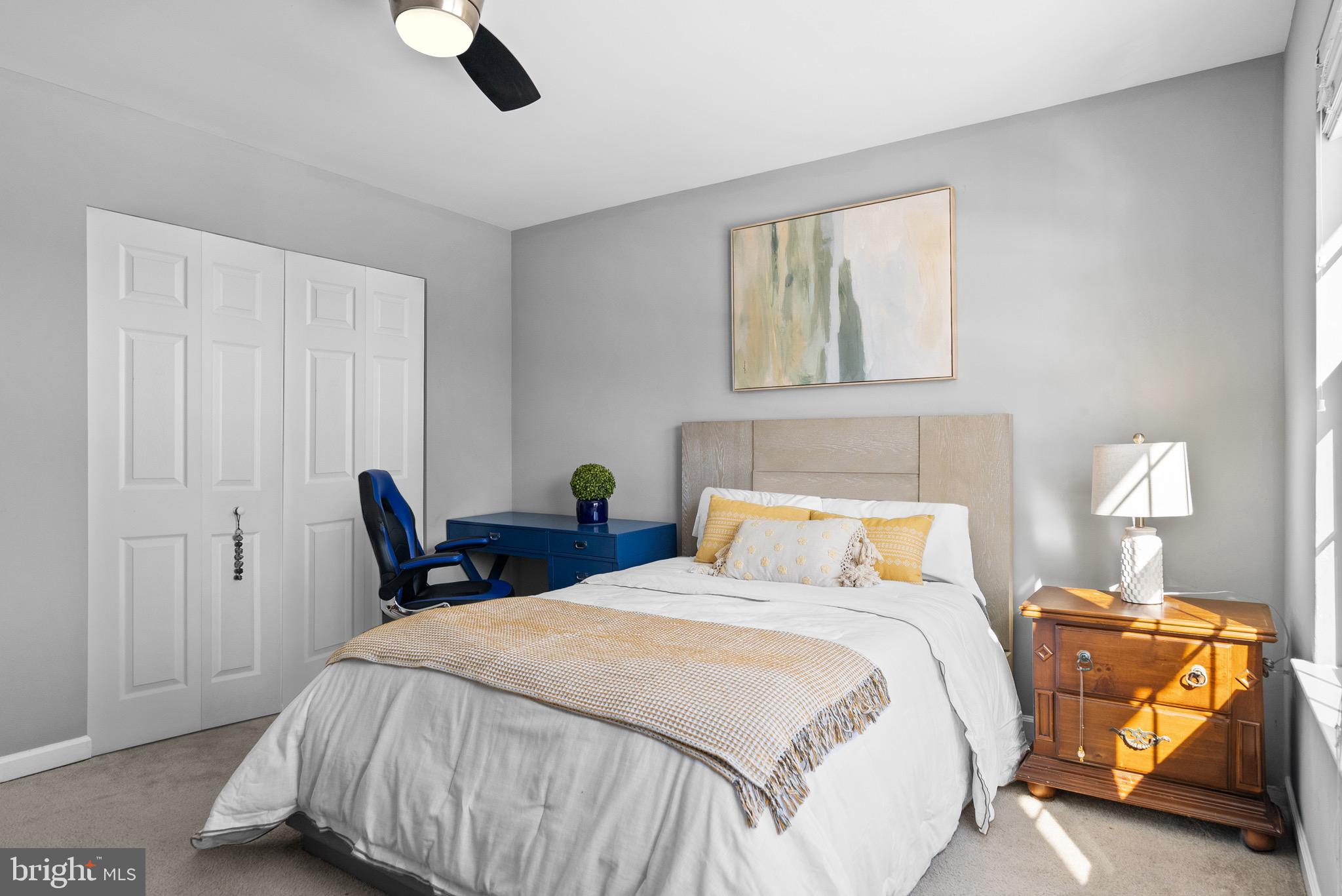 VISTAS AT GALLAHAN - Residential