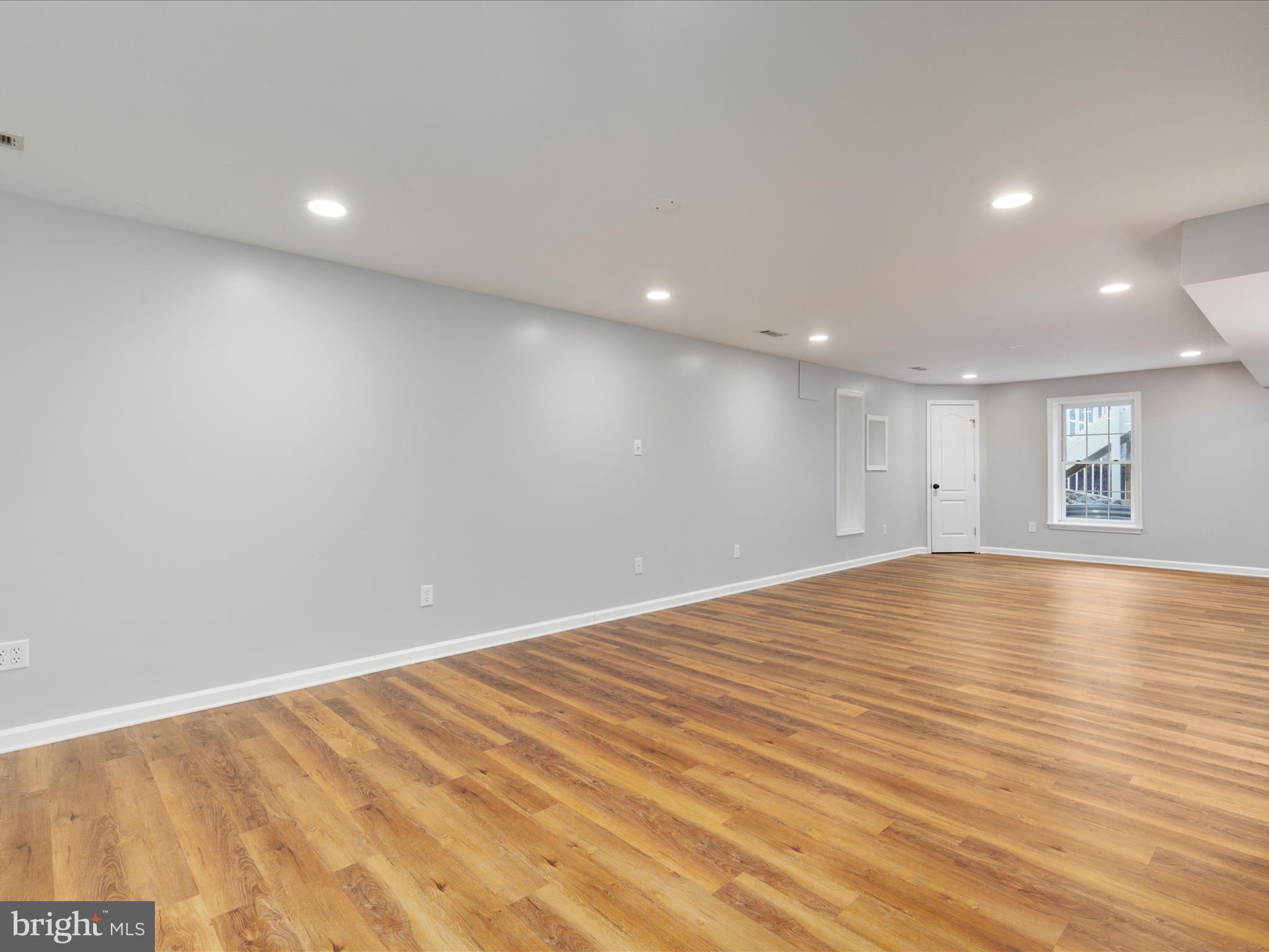 COVENTRY - Residential