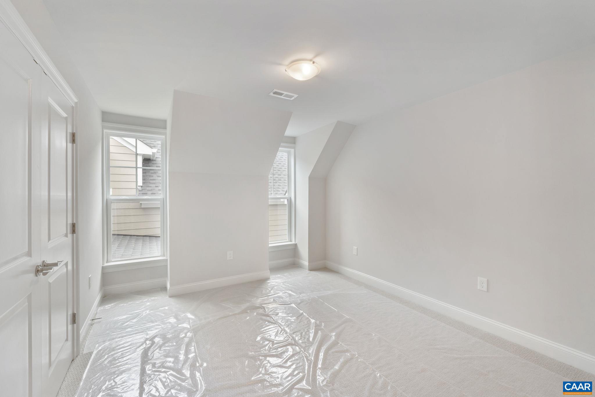 OLD TRAIL - Residential