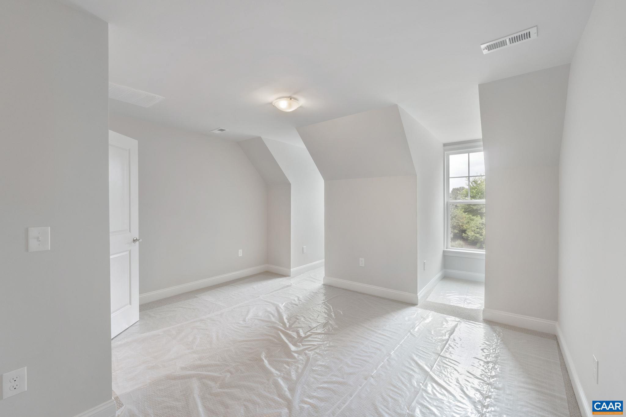 OLD TRAIL - Residential