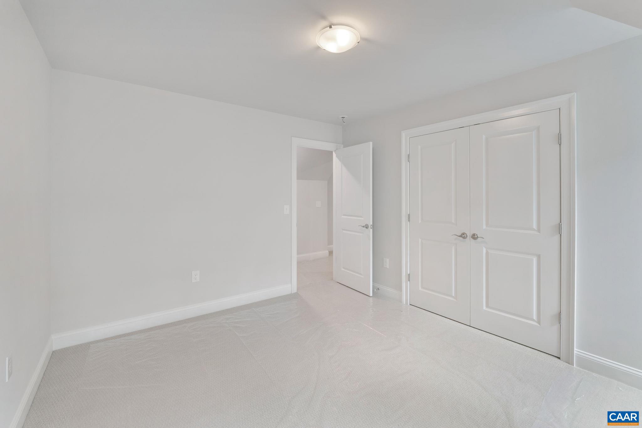 OLD TRAIL - Residential