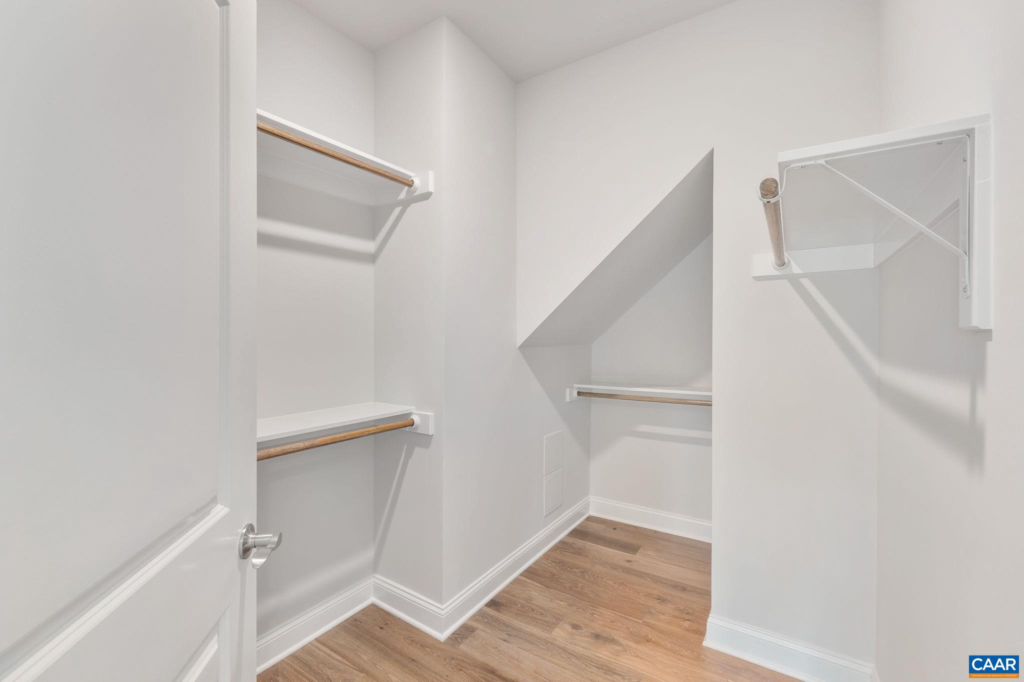 OLD TRAIL - Residential