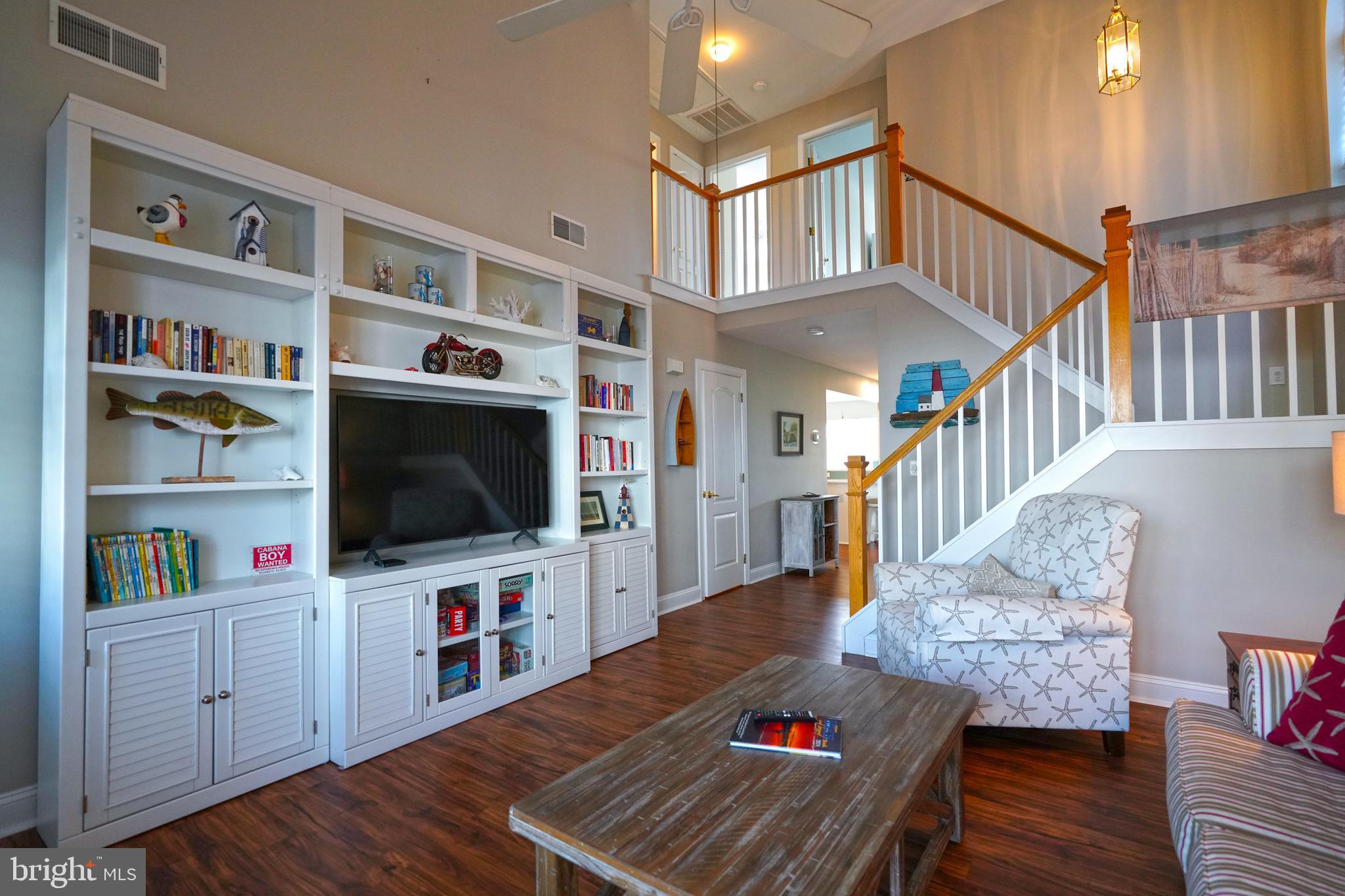 17256 QUEEN ANNE WAY