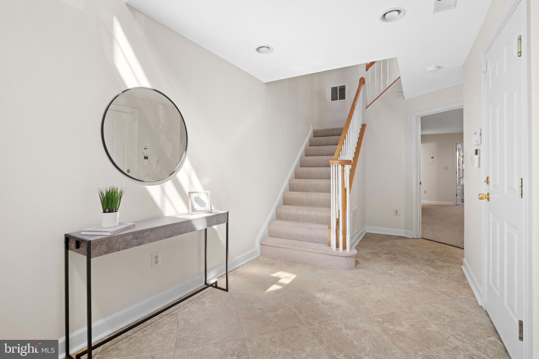 ROSE HILL FALLS - Residential