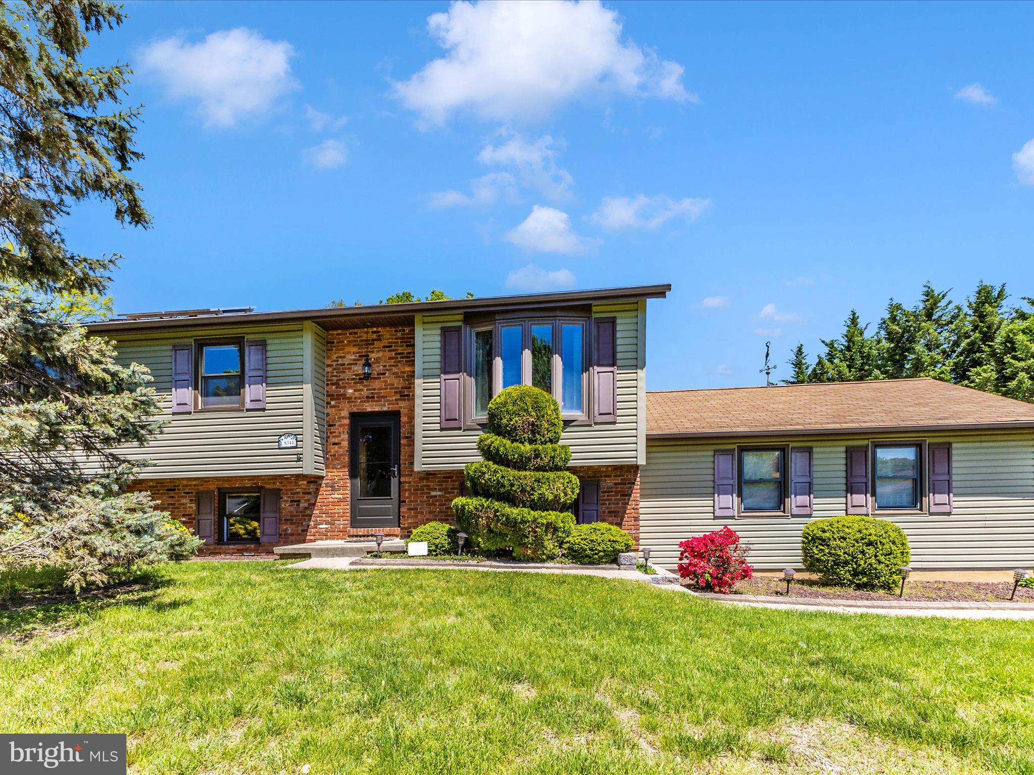 LAKE SHORE - Residential