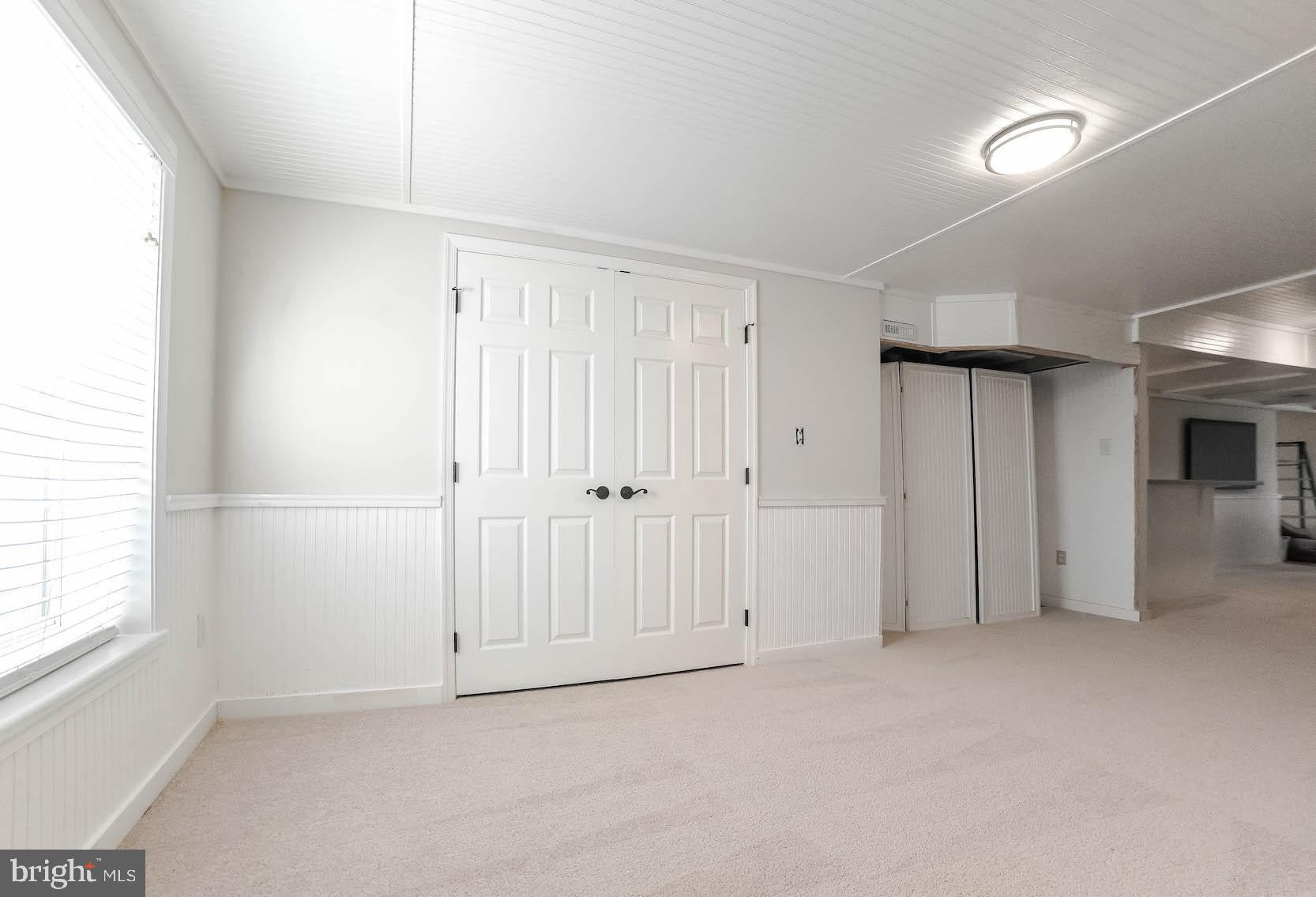 GREENBRIER - Residential