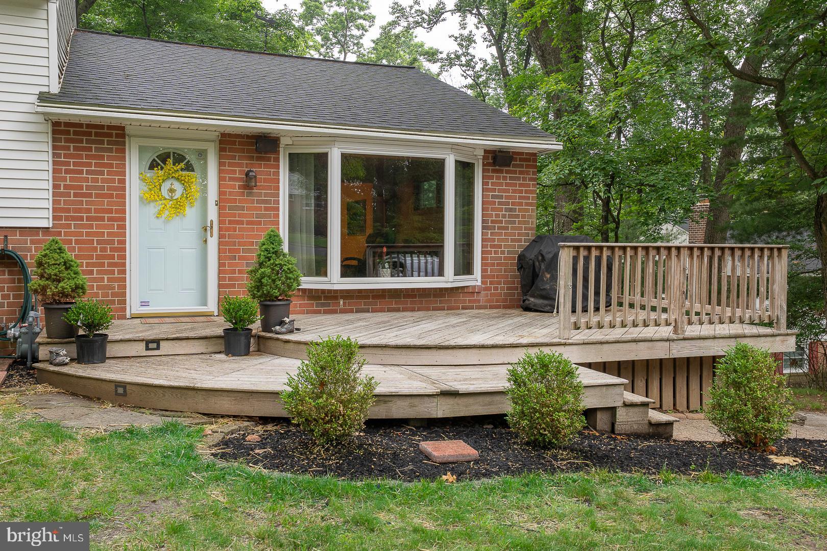 BOB WHITE FARMS - Residential