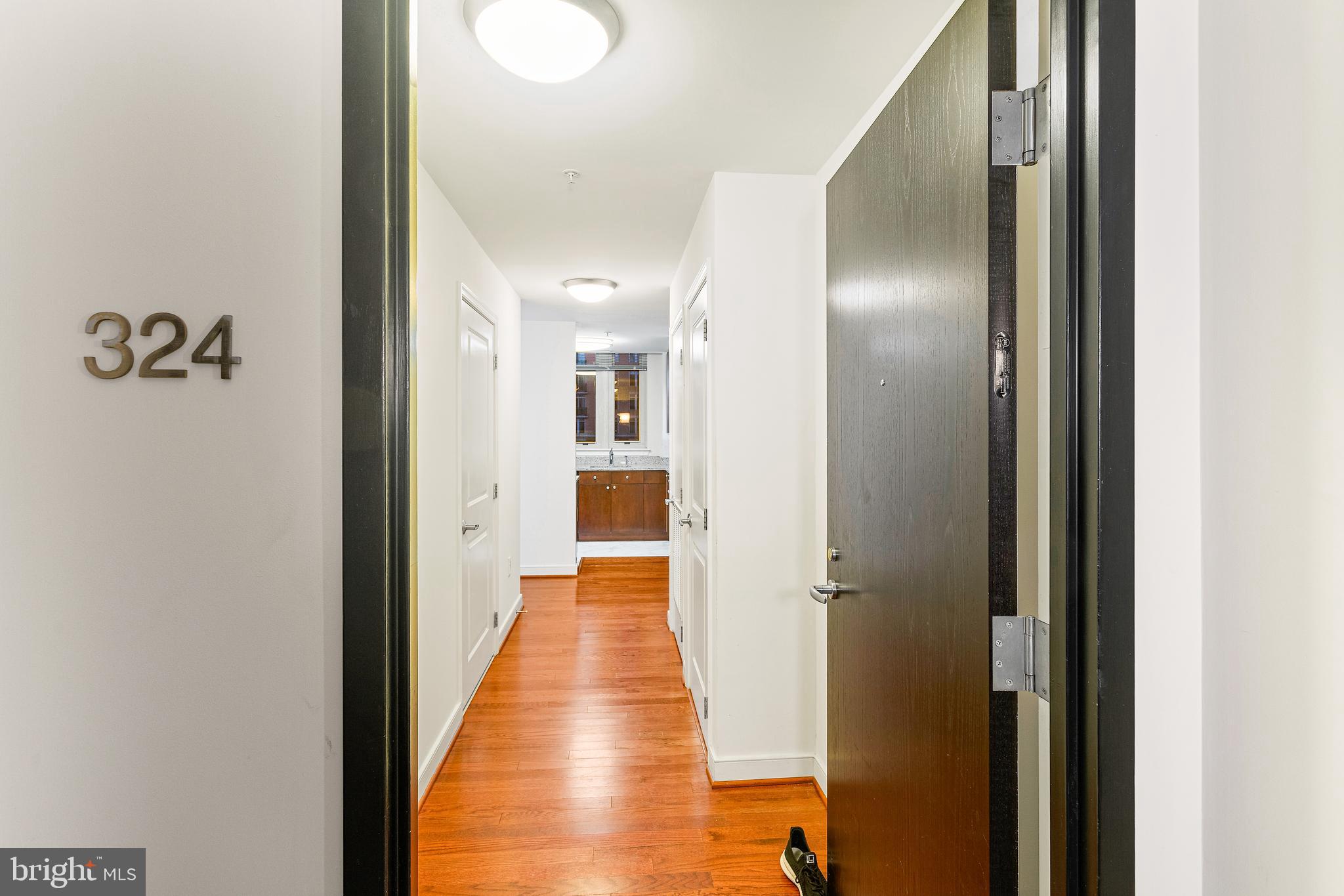 NATIONAL HARBOR - Residential Lease