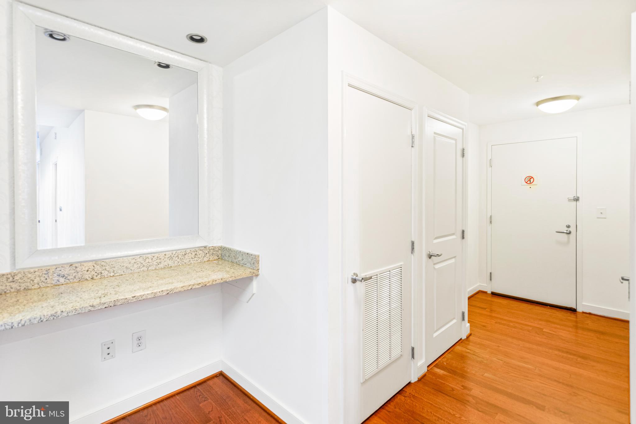 NATIONAL HARBOR - Residential Lease