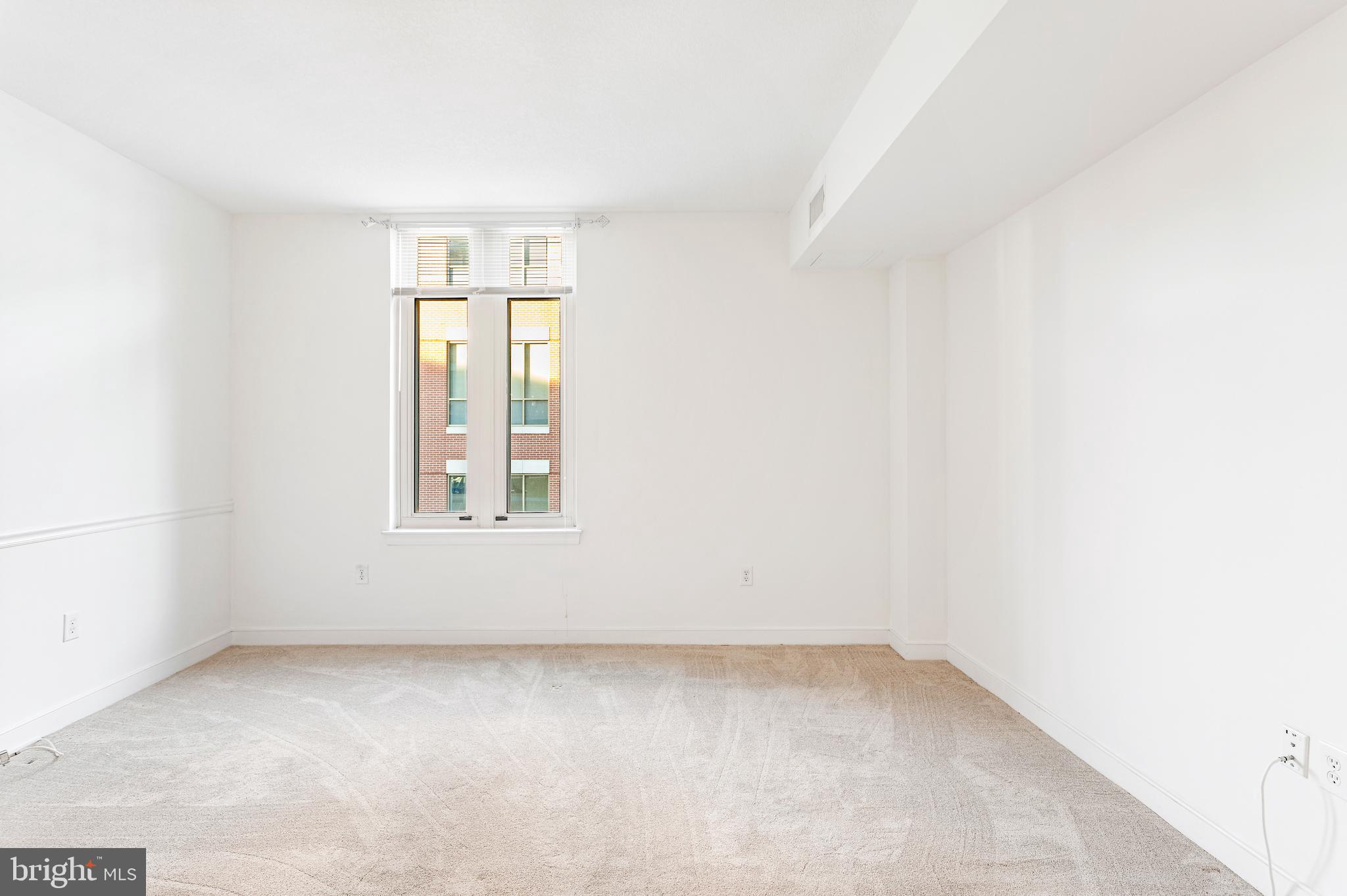 NATIONAL HARBOR - Residential Lease