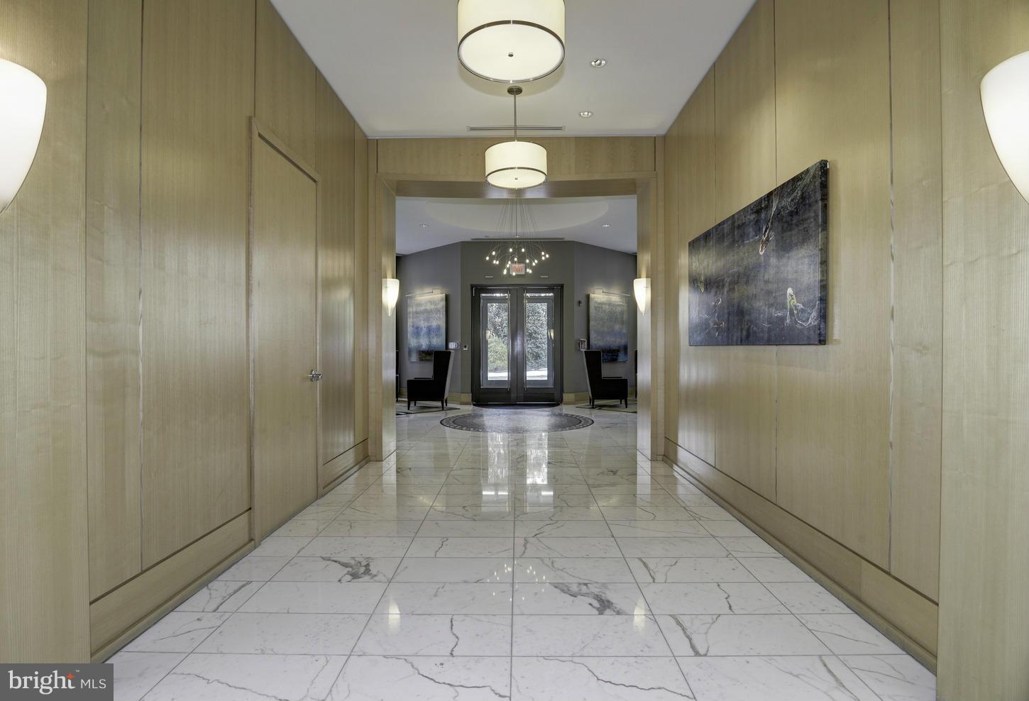 NATIONAL HARBOR - Residential Lease