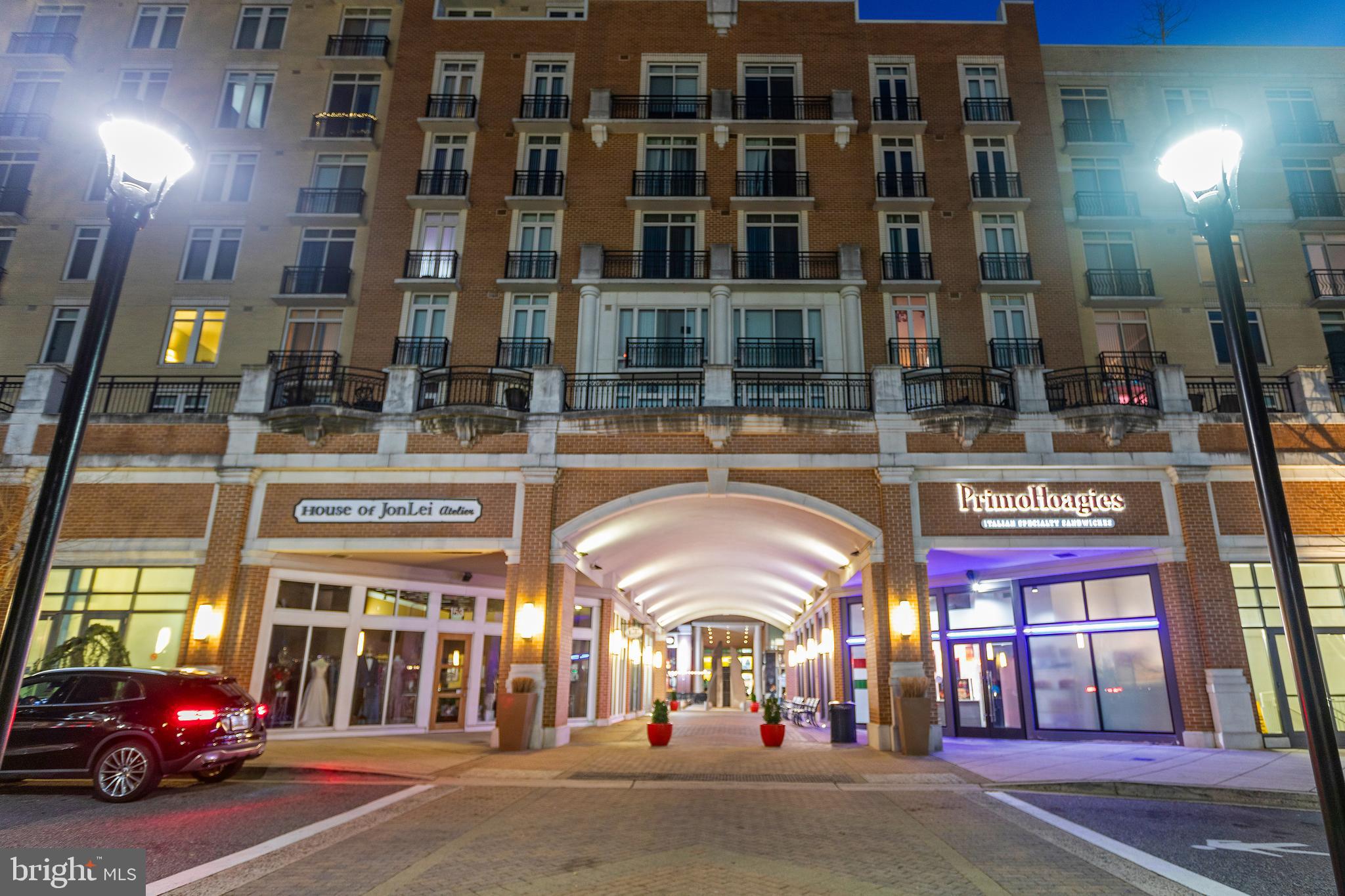 NATIONAL HARBOR - Residential Lease