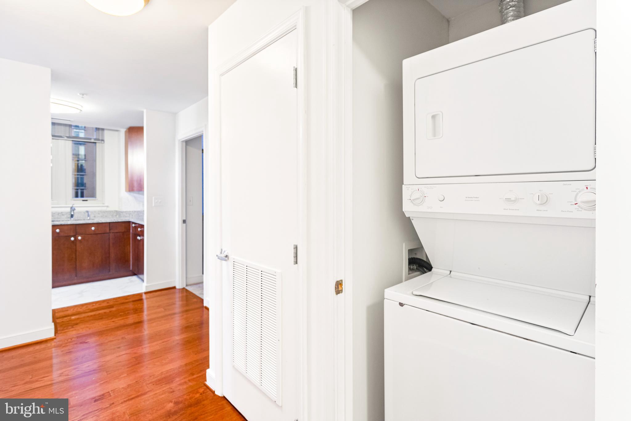 NATIONAL HARBOR - Residential Lease