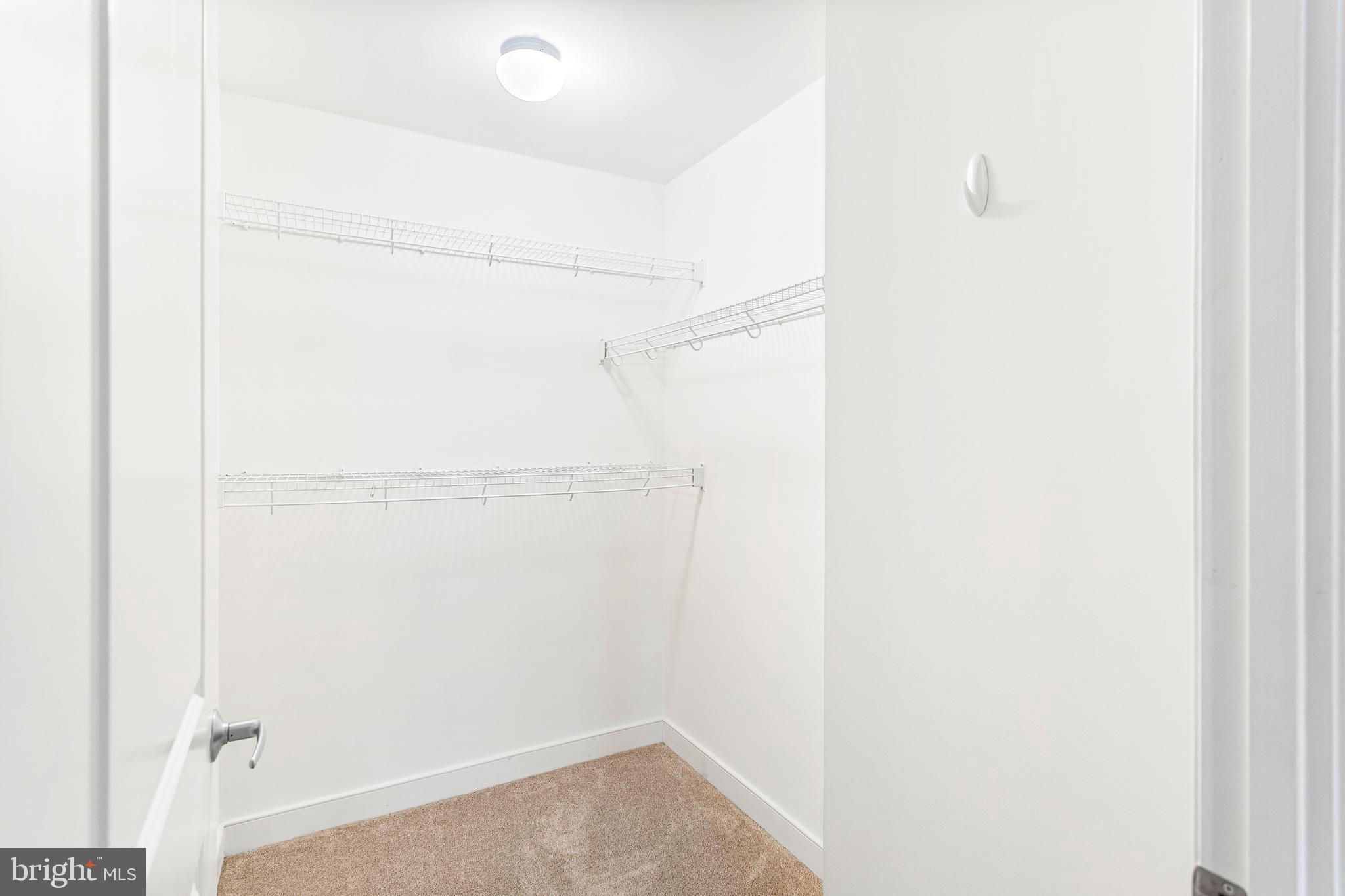 NATIONAL HARBOR - Residential Lease