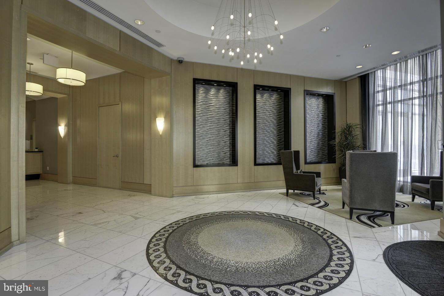 NATIONAL HARBOR - Residential Lease