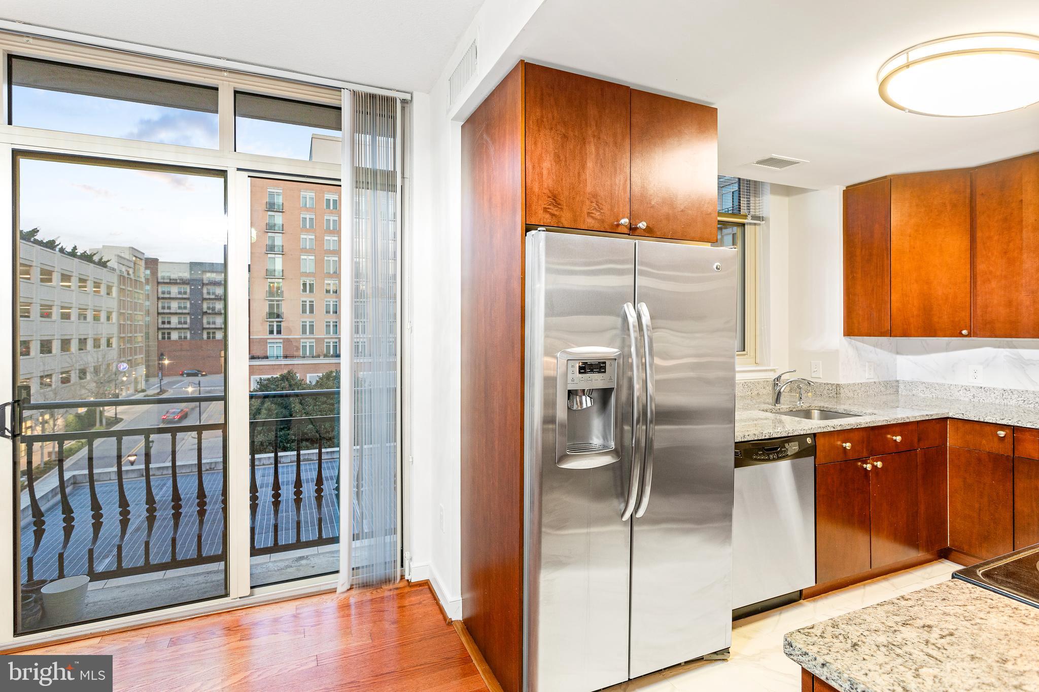 NATIONAL HARBOR - Residential Lease