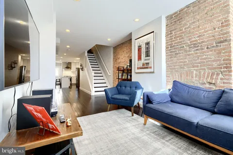 MLS: MDBA2160810