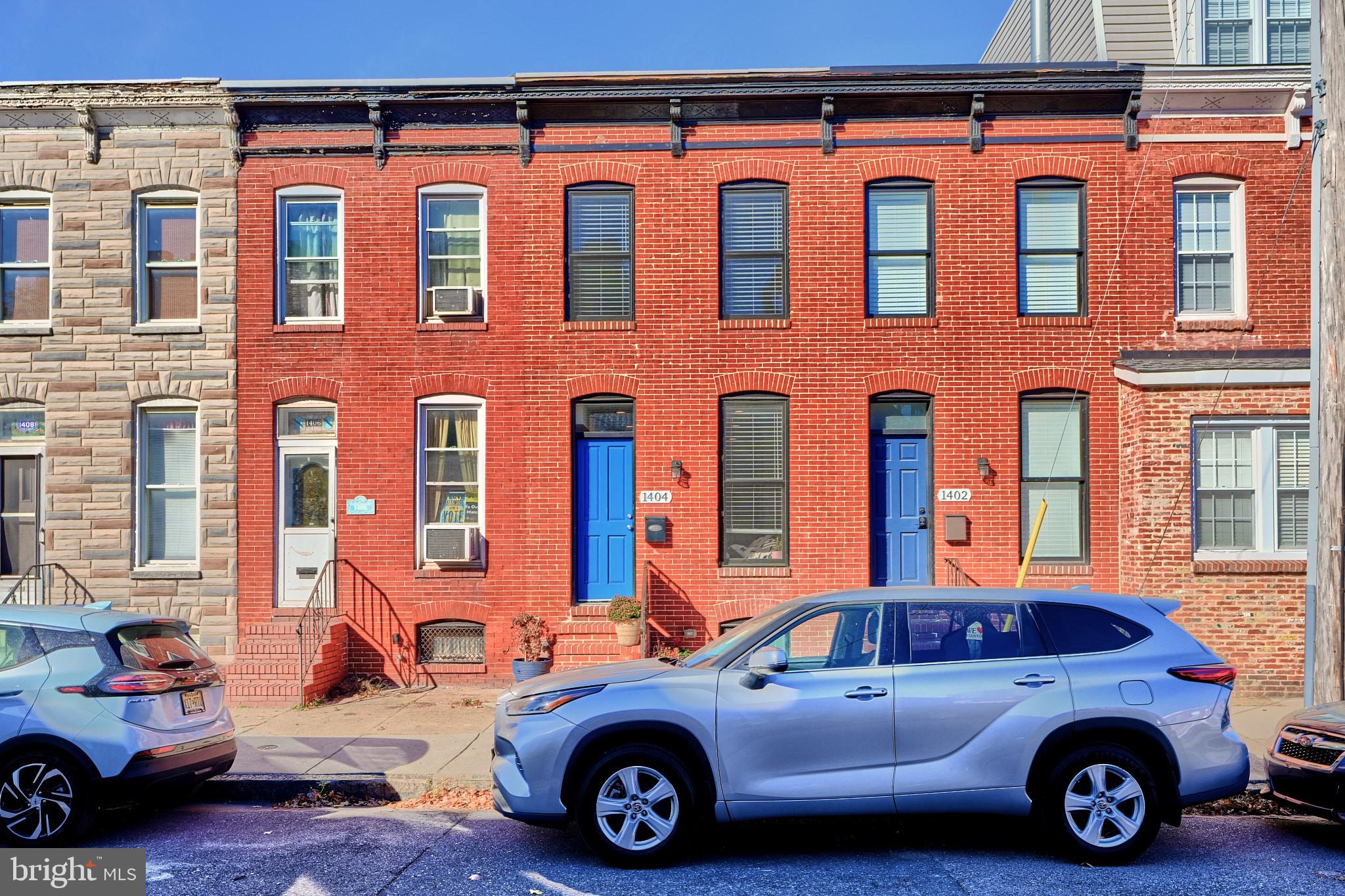 LOCUST POINT - Residential