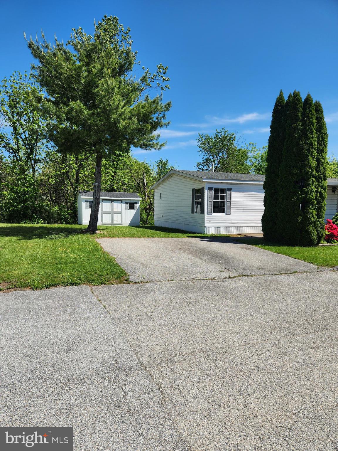 NEWBERRY FARMS - Residential