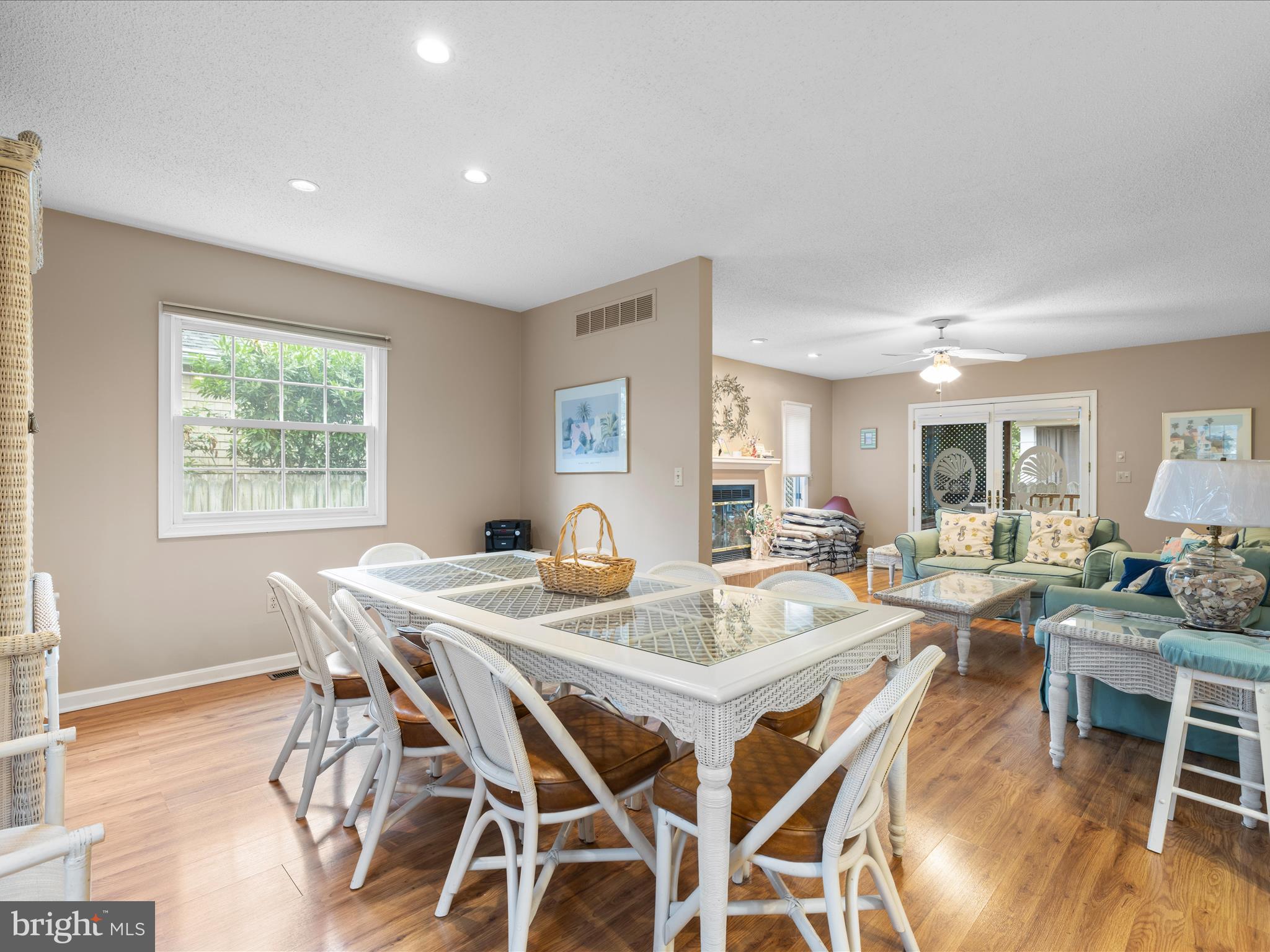 NORTH REHOBOTH - Residential