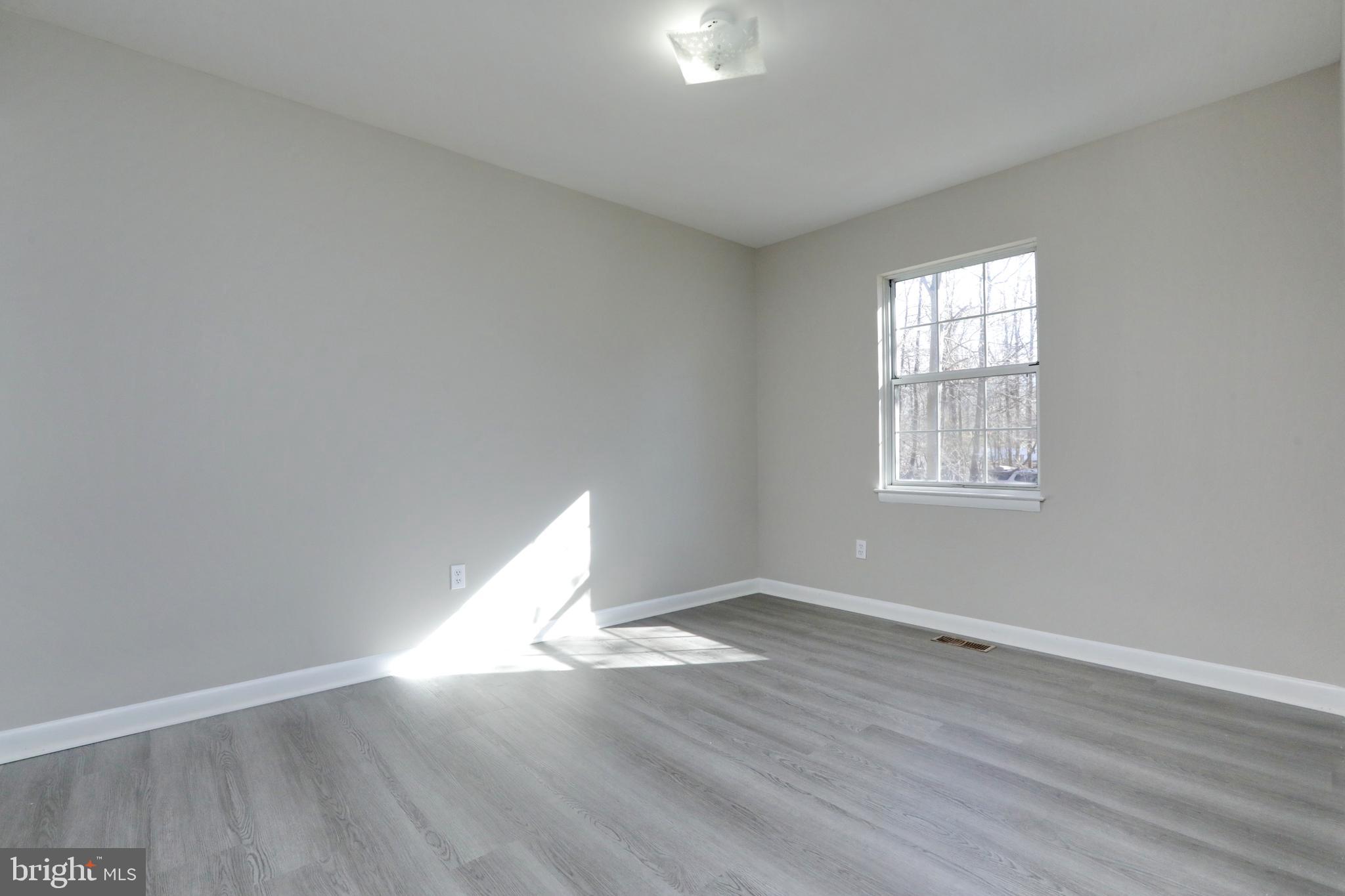 RIDGEVIEW - Residential