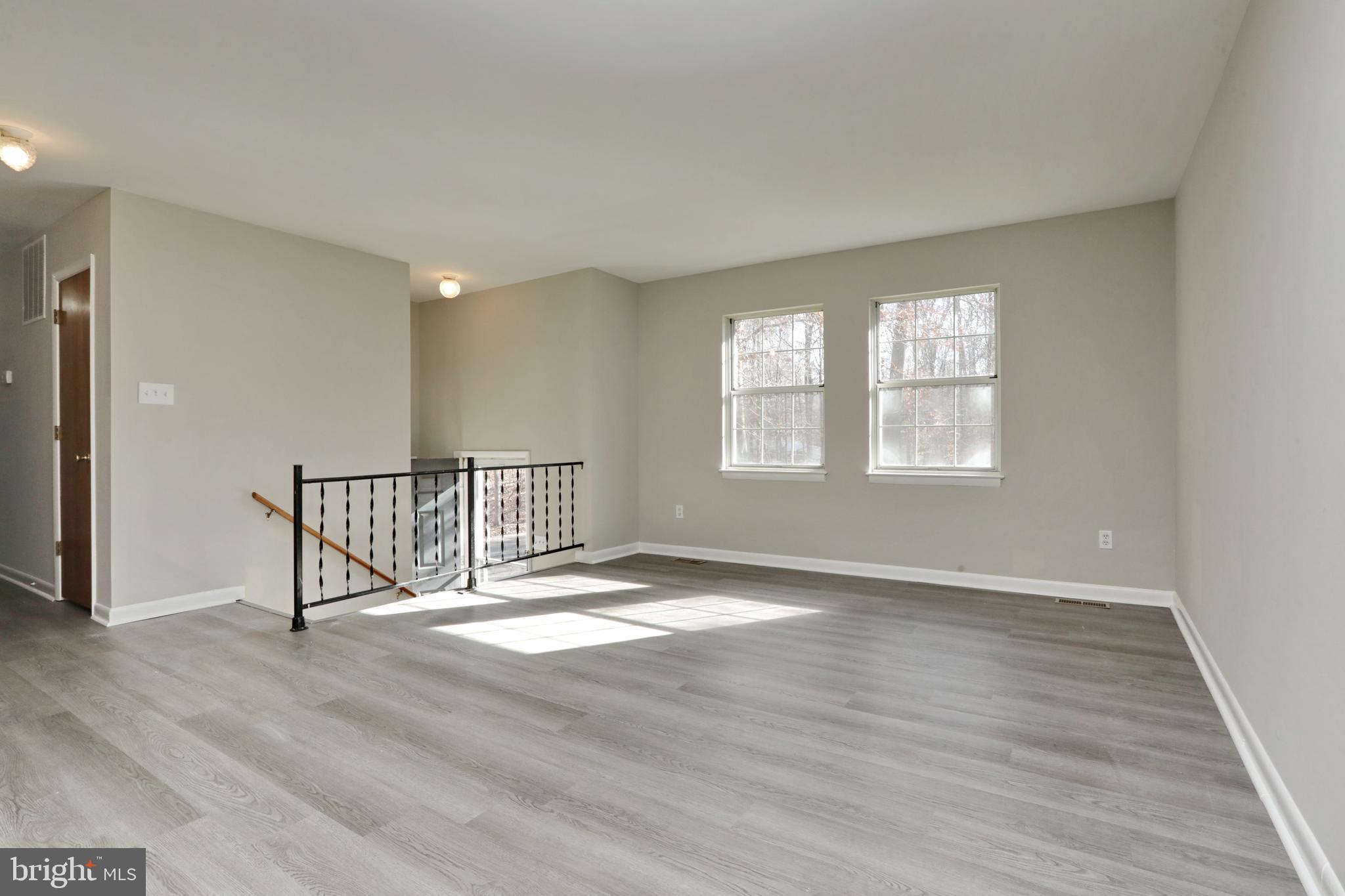 RIDGEVIEW - Residential