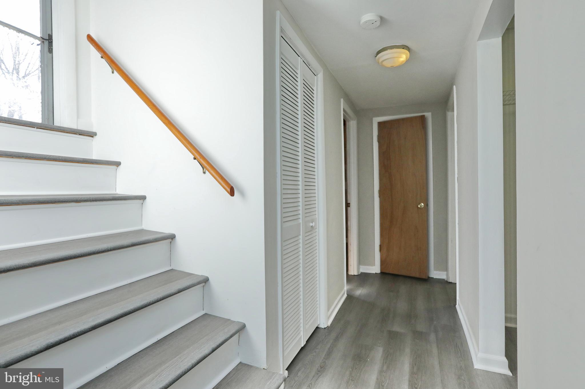 RIDGEVIEW - Residential