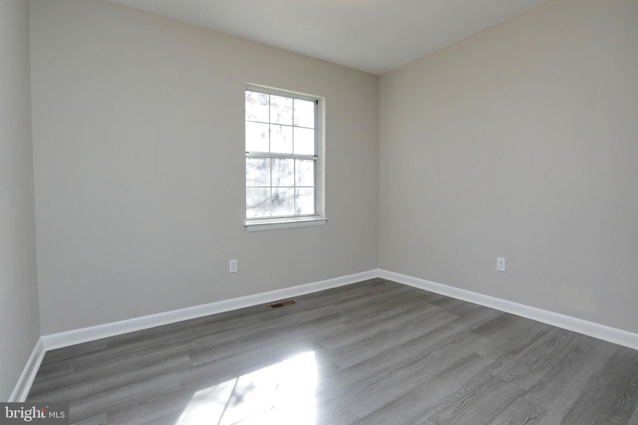 RIDGEVIEW - Residential