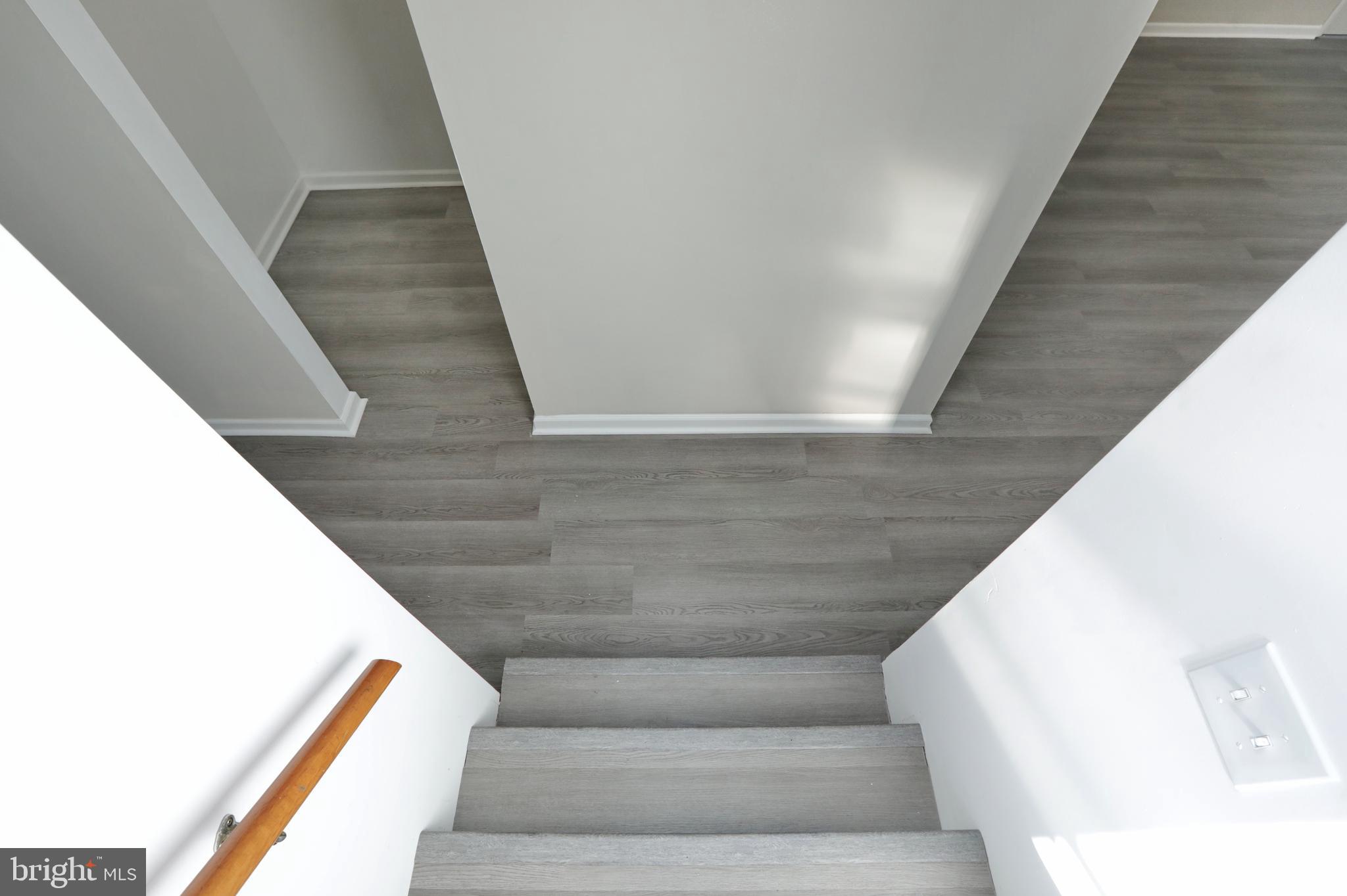 RIDGEVIEW - Residential