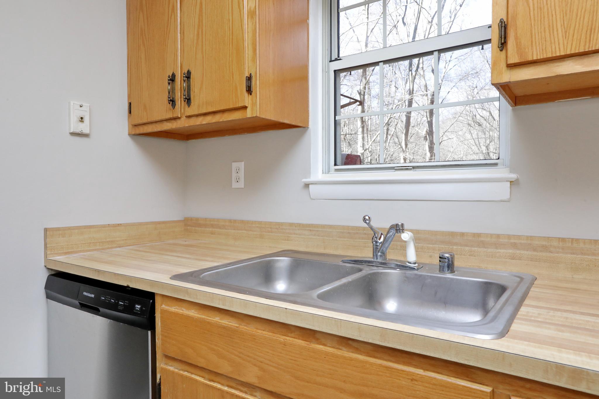 RIDGEVIEW - Residential