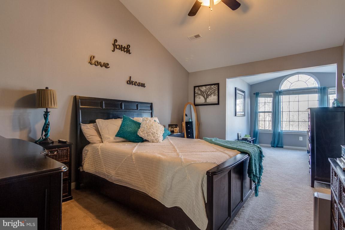 RIDGELEIGH - Residential