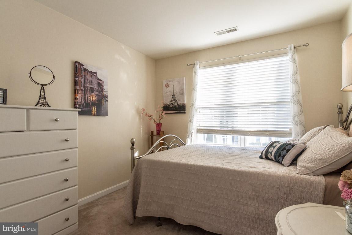RIDGELEIGH - Residential