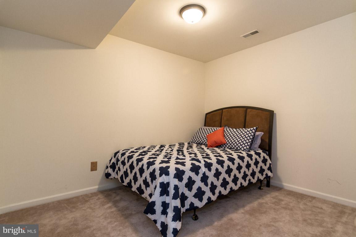 RIDGELEIGH - Residential