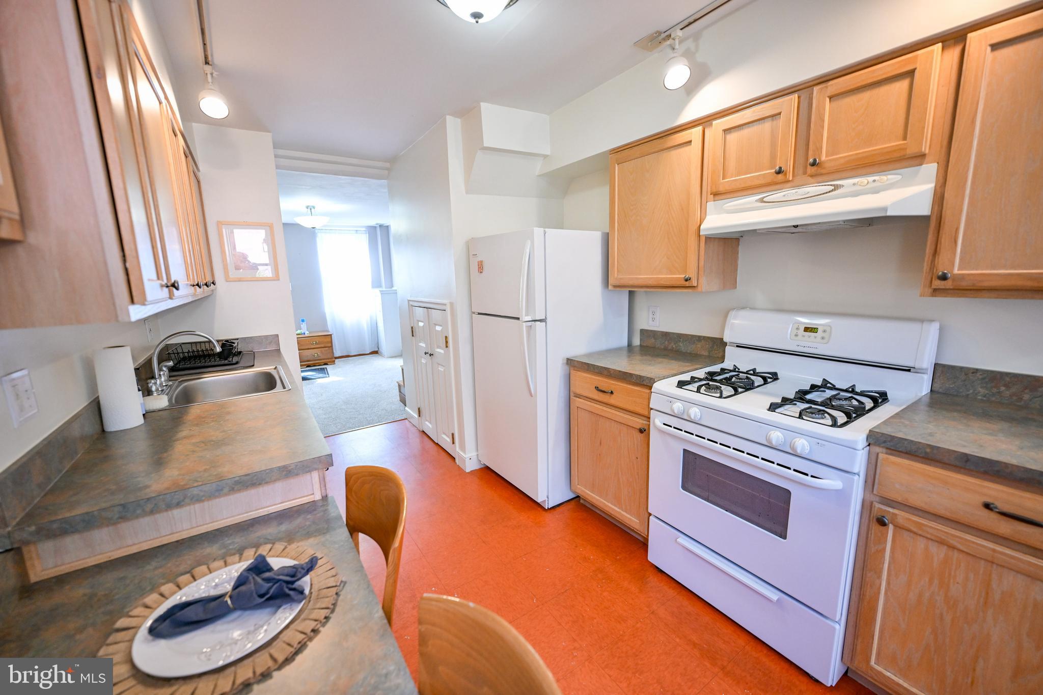 UPPER FELLS POINT - Residential