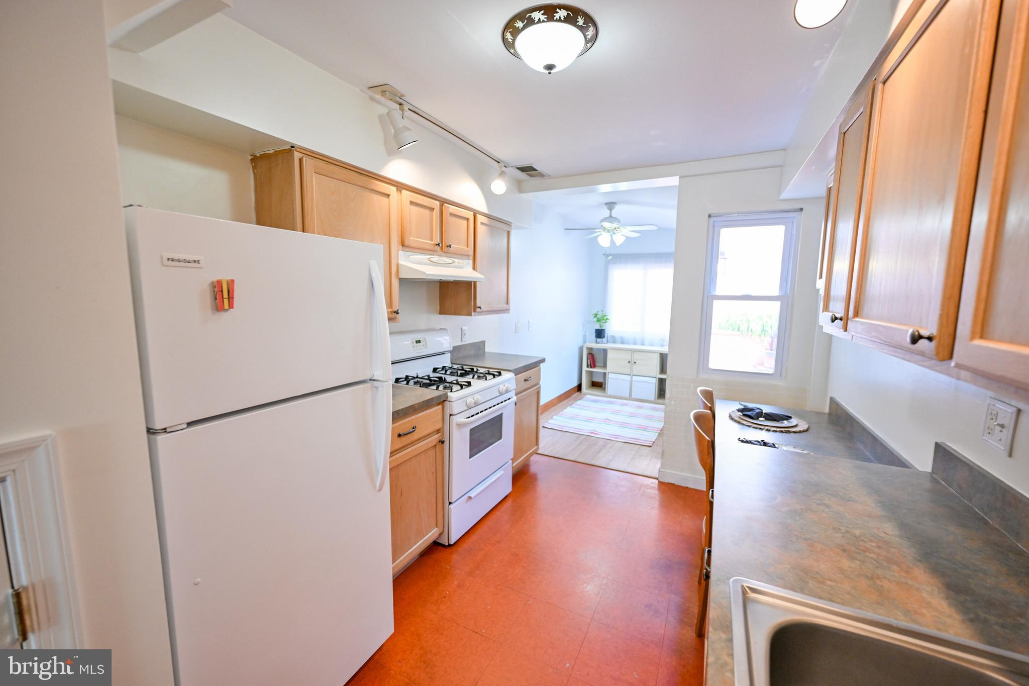 UPPER FELLS POINT - Residential